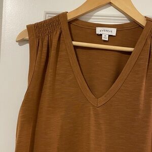 Evereve Brown V-Neck Tank Top